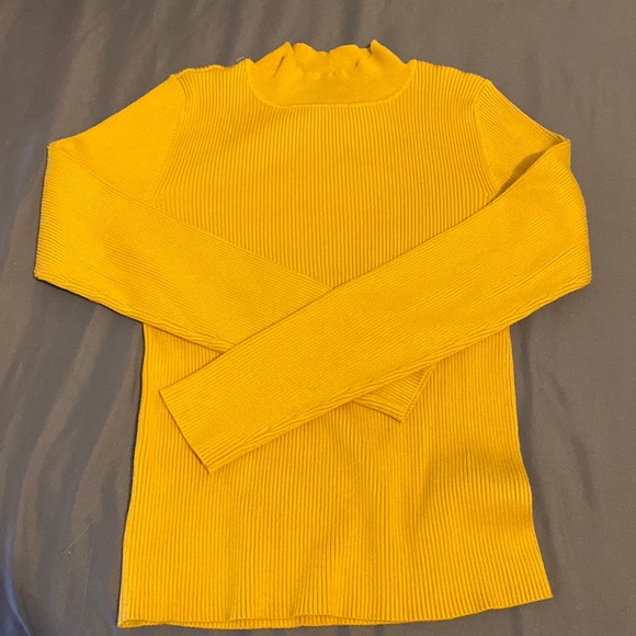 Arizona tight high neckline sweater, medium. - Picture 1 of 1